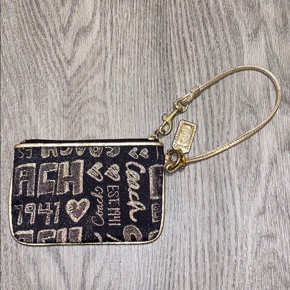 Coach Wristlet Bag - Picture 2 of 3